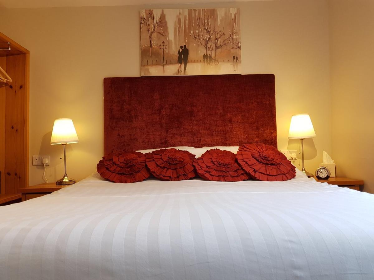 Castle Green Bed And Breakfast Ашборн Экстерьер фото