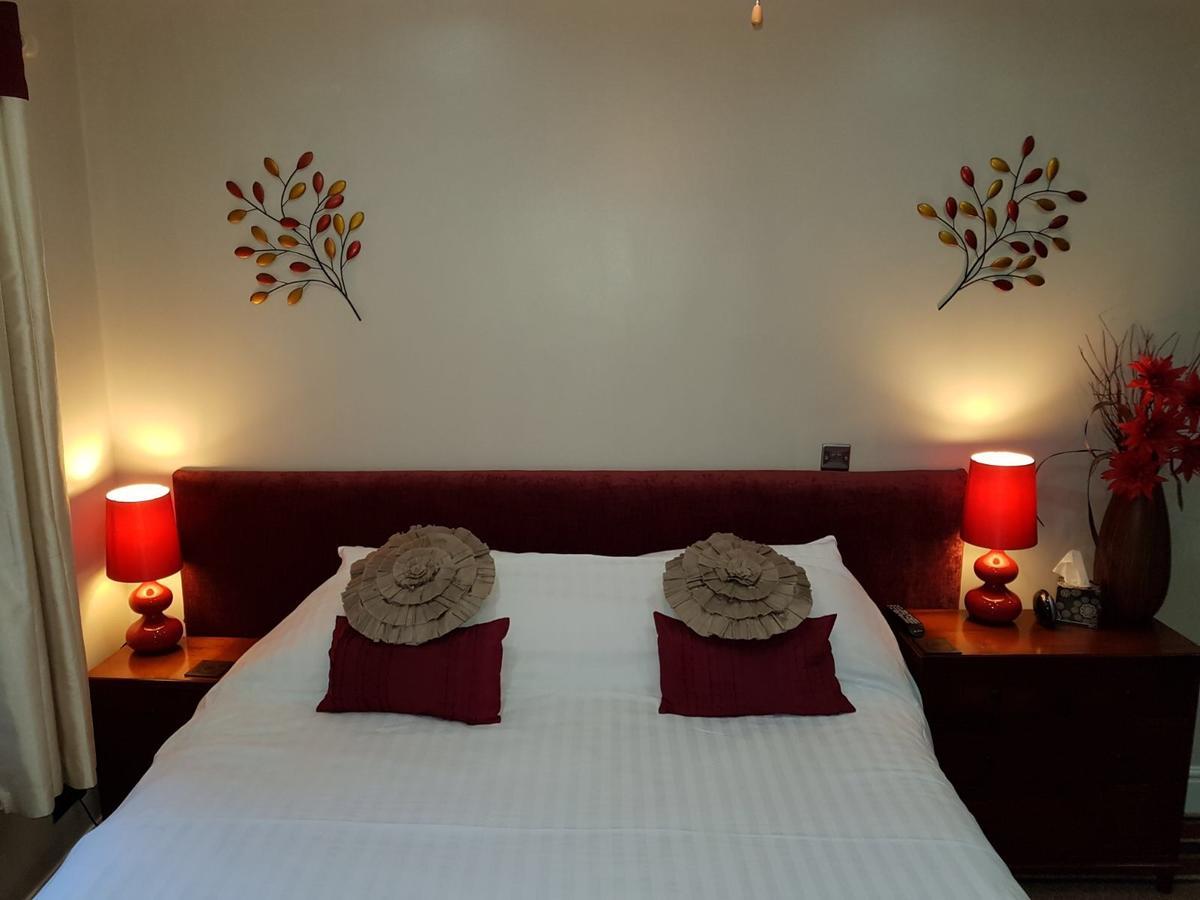 Castle Green Bed And Breakfast Ашборн Экстерьер фото